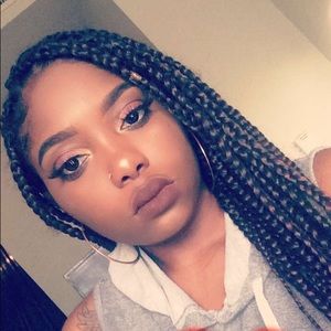 Meet your Posher, Keena